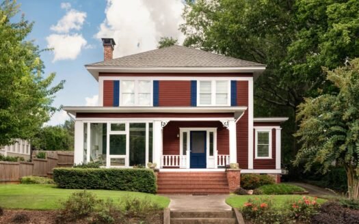 Condo In Financial District